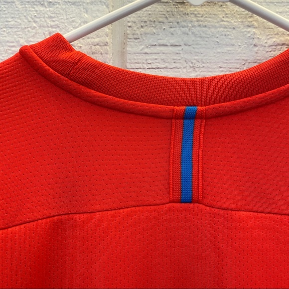 New without tags! NIKE COURT Dri-Fit crewneck! - Picture 4 of 4